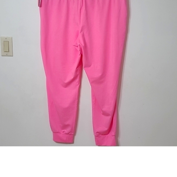 NWT Lilly Pulitzer Lounge Suit - Picture 9 of 16